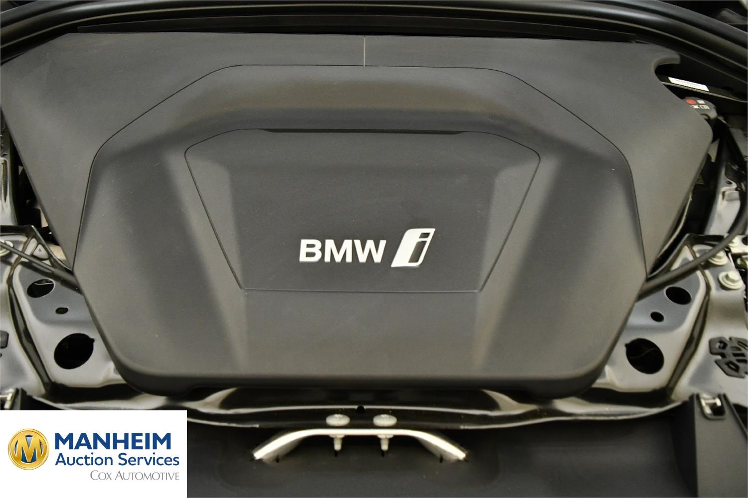Foto BMW iX1 xDrive30 (U11) 13