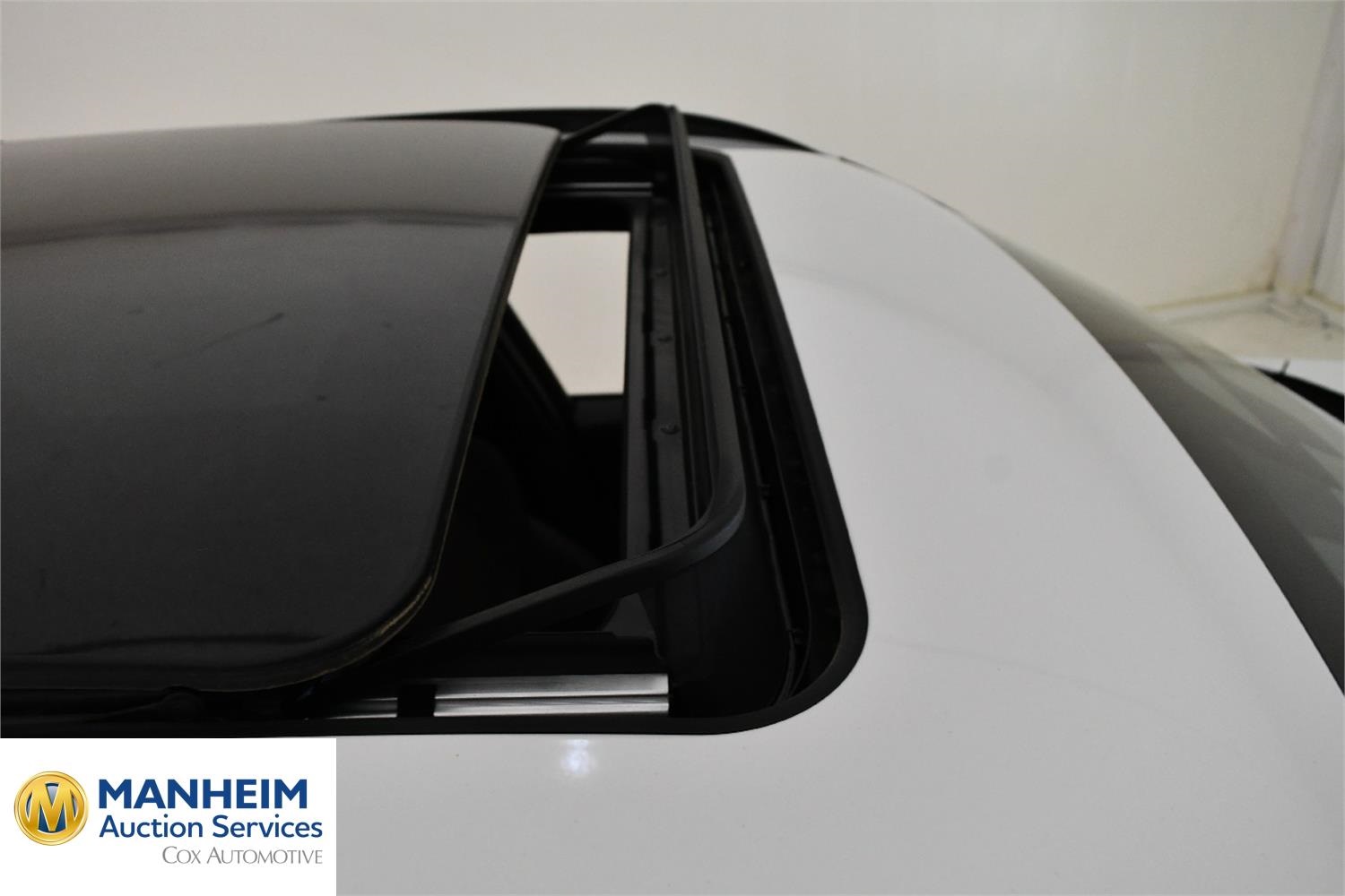 Foto BMW iX1 xDrive30 (U11) 19
