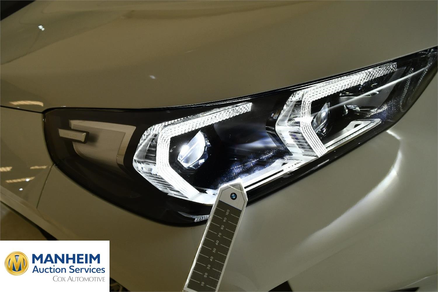 Foto BMW iX1 xDrive30 (U11) 42