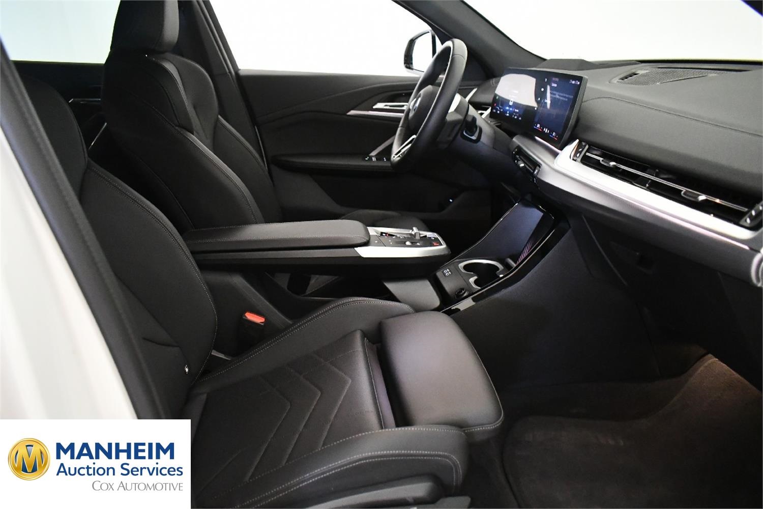 Foto BMW iX2 eDrive20 (U10) 5