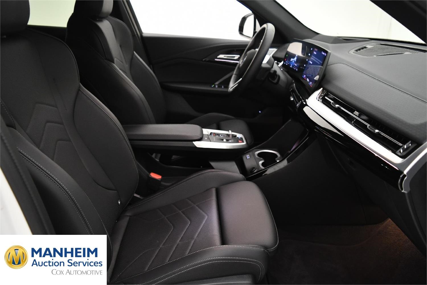 Foto BMW iX2 eDrive20 (U10) 5