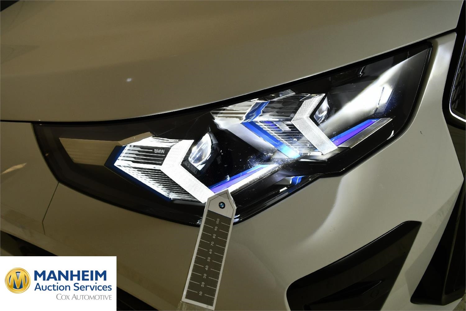 Foto BMW iX2 eDrive20 (U10) 39