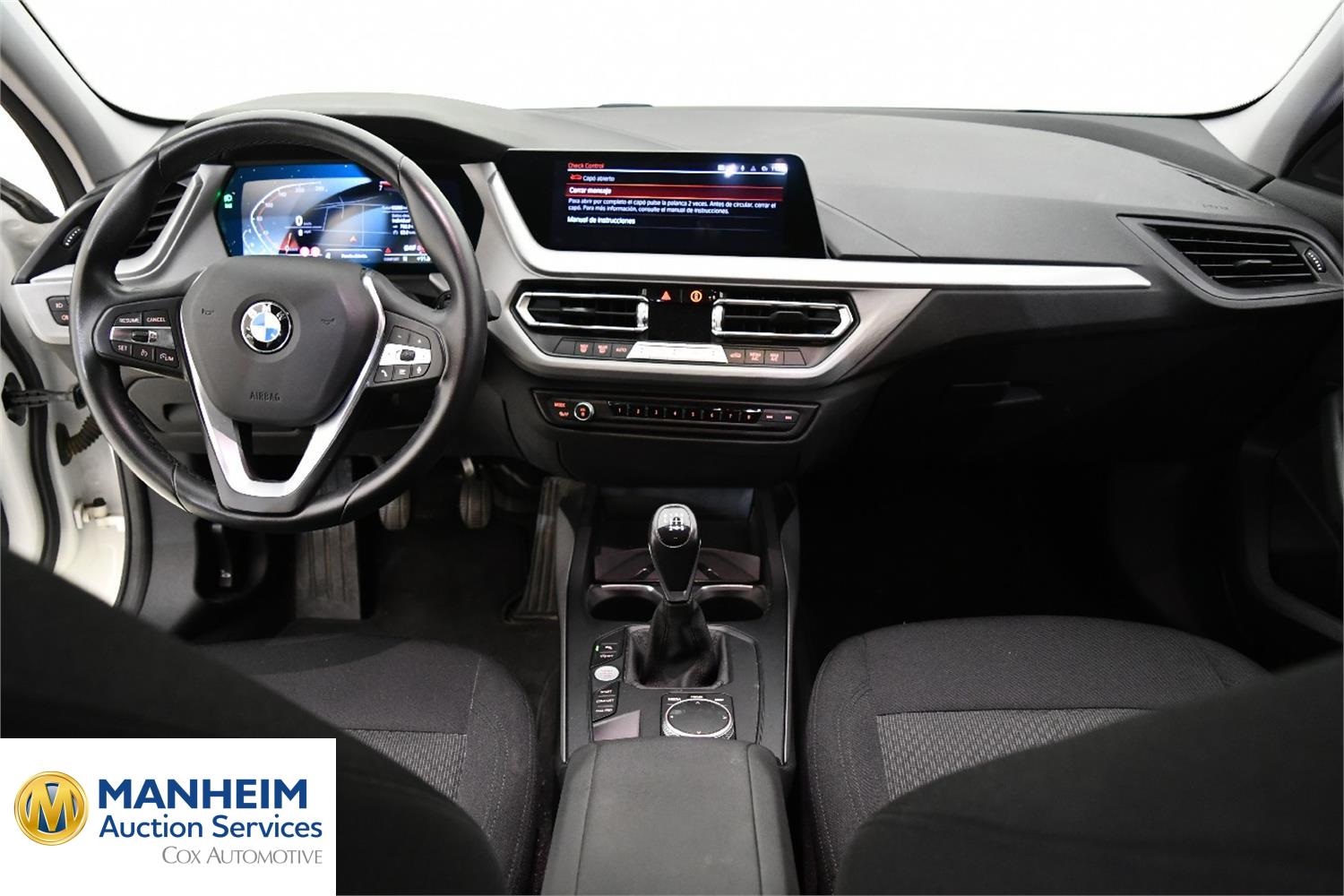 Foto BMW 118i (F40) 8