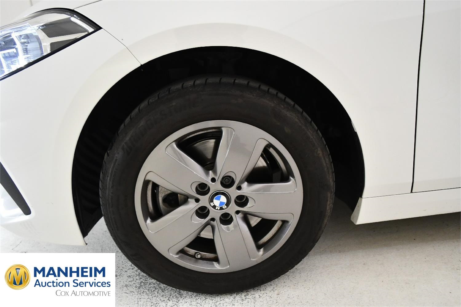 Foto BMW 118i (F40) 28
