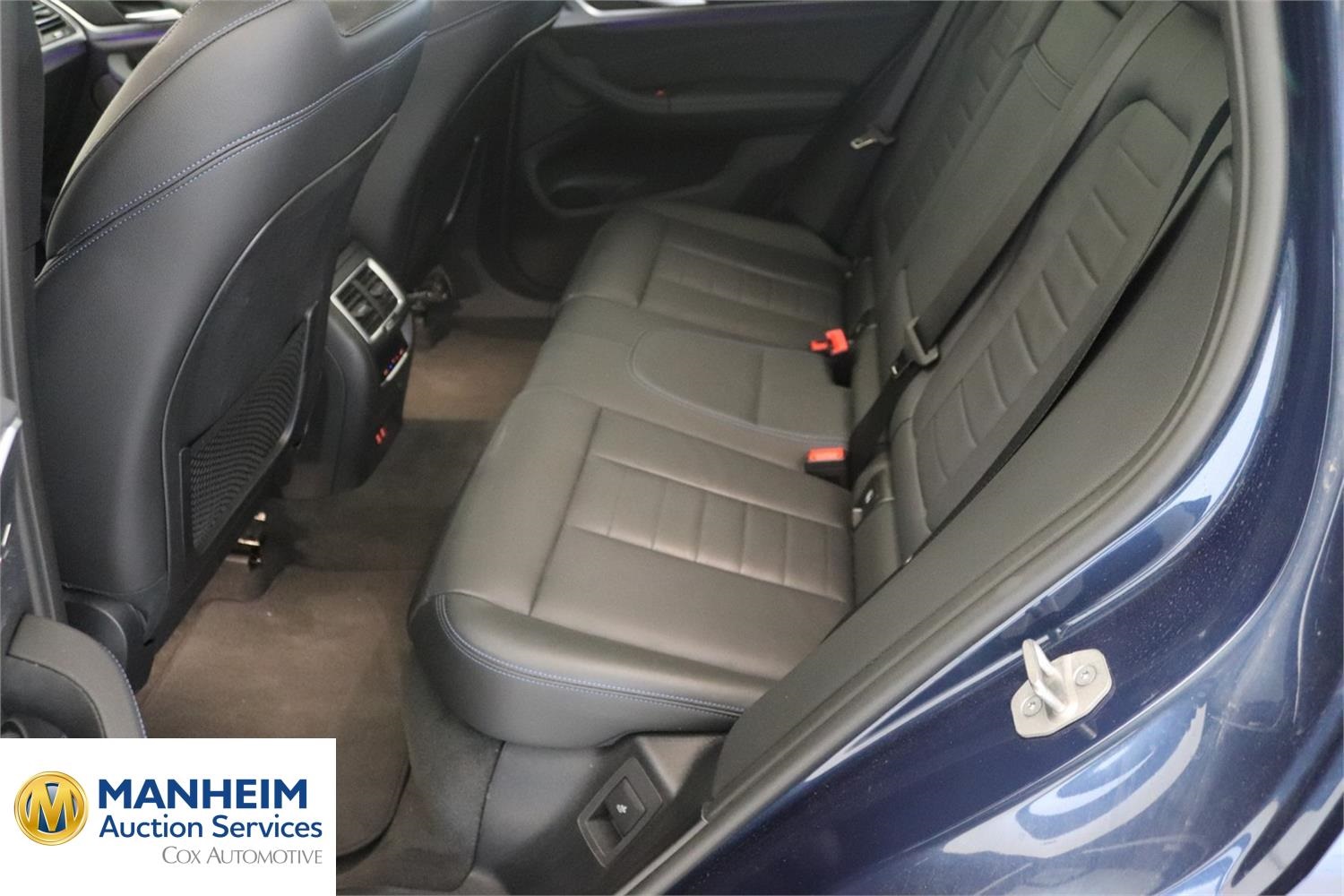 Foto BMW iX3 M Sport (G08) 11