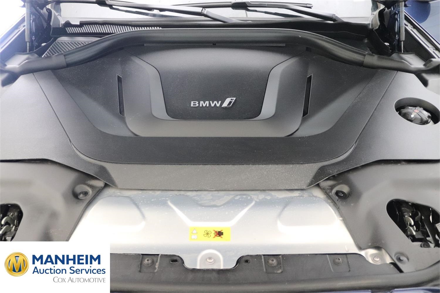 Foto BMW iX3 M Sport (G08) 13