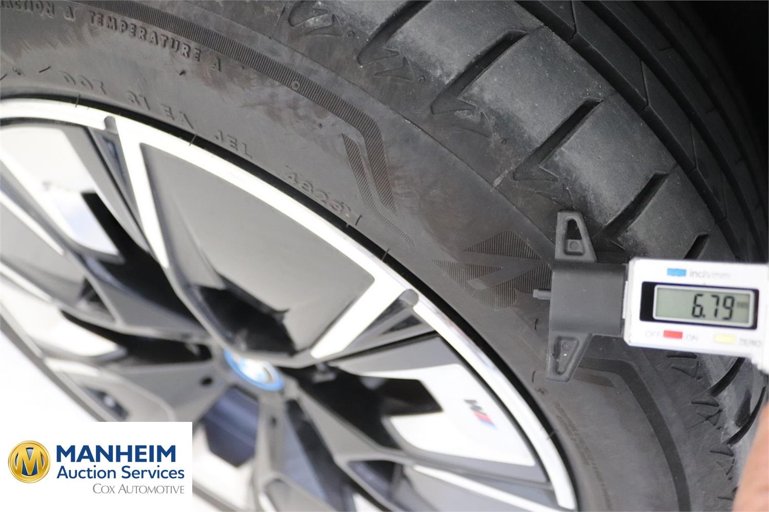 Foto BMW iX3 M Sport (G08) 23