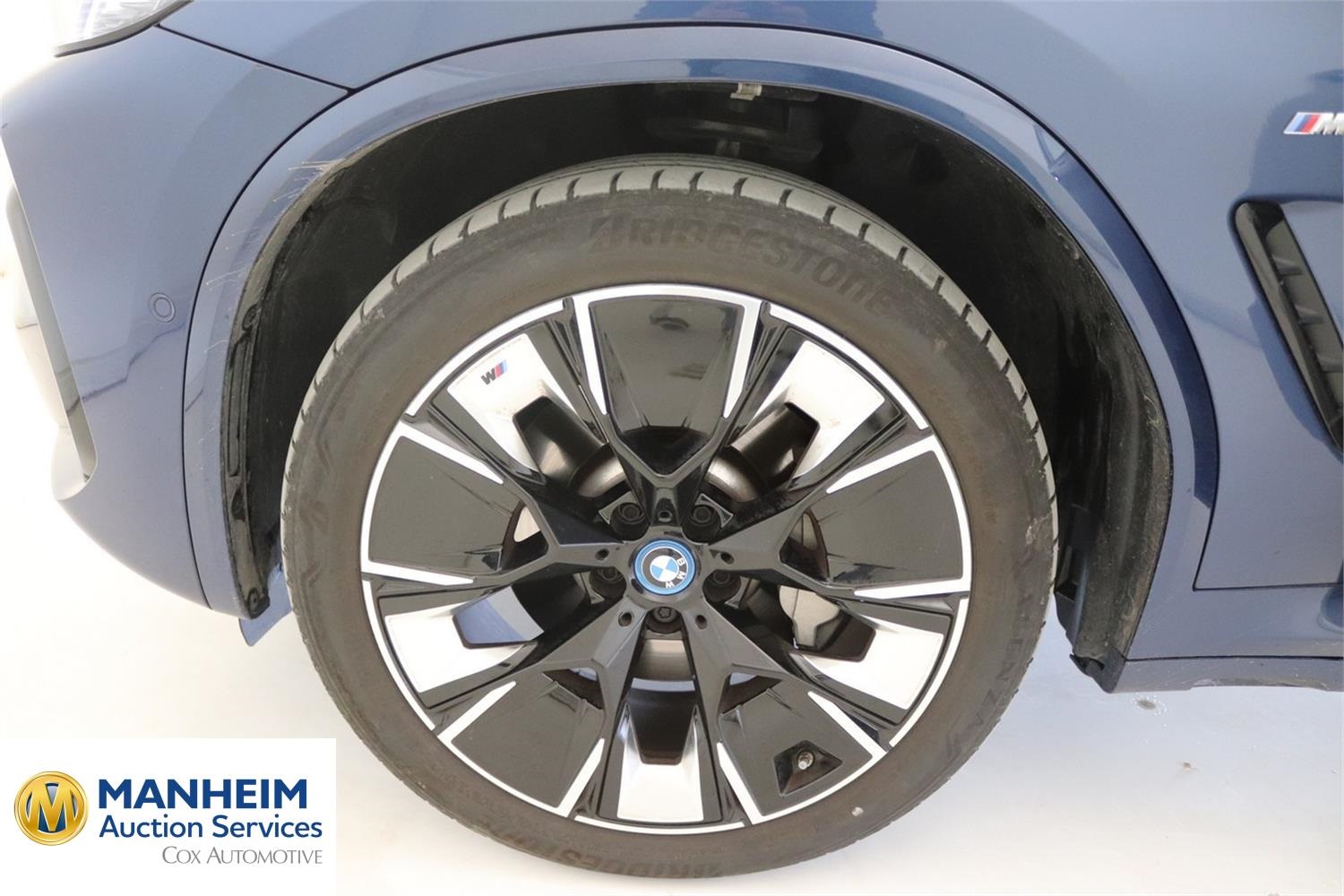 Foto BMW iX3 M Sport (G08) 32