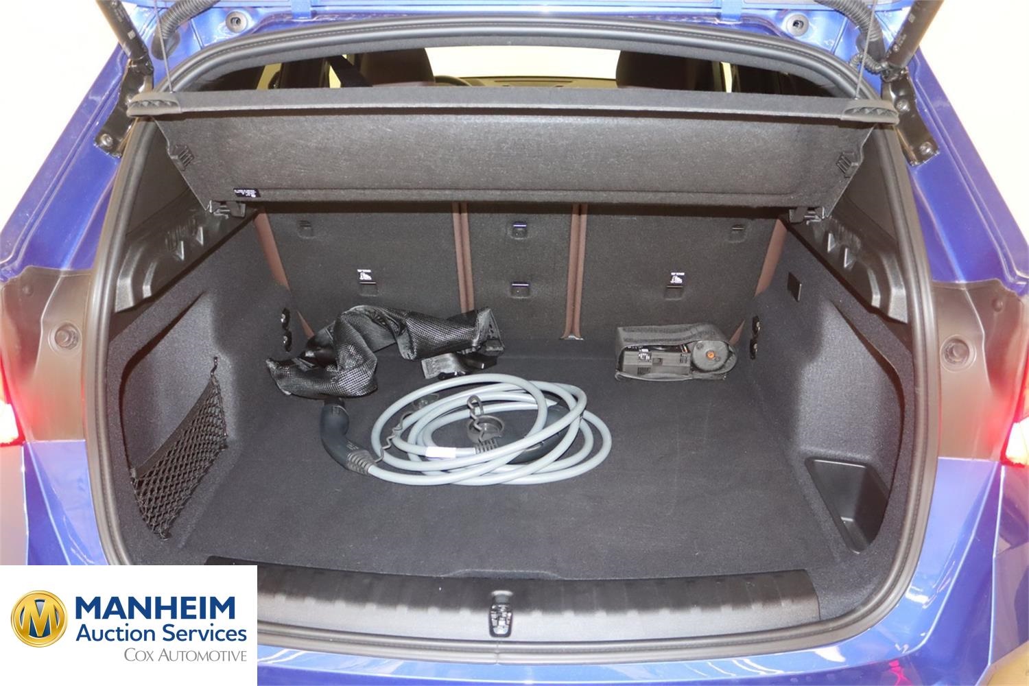 Foto BMW iX1 eDrive20 (U11) 12