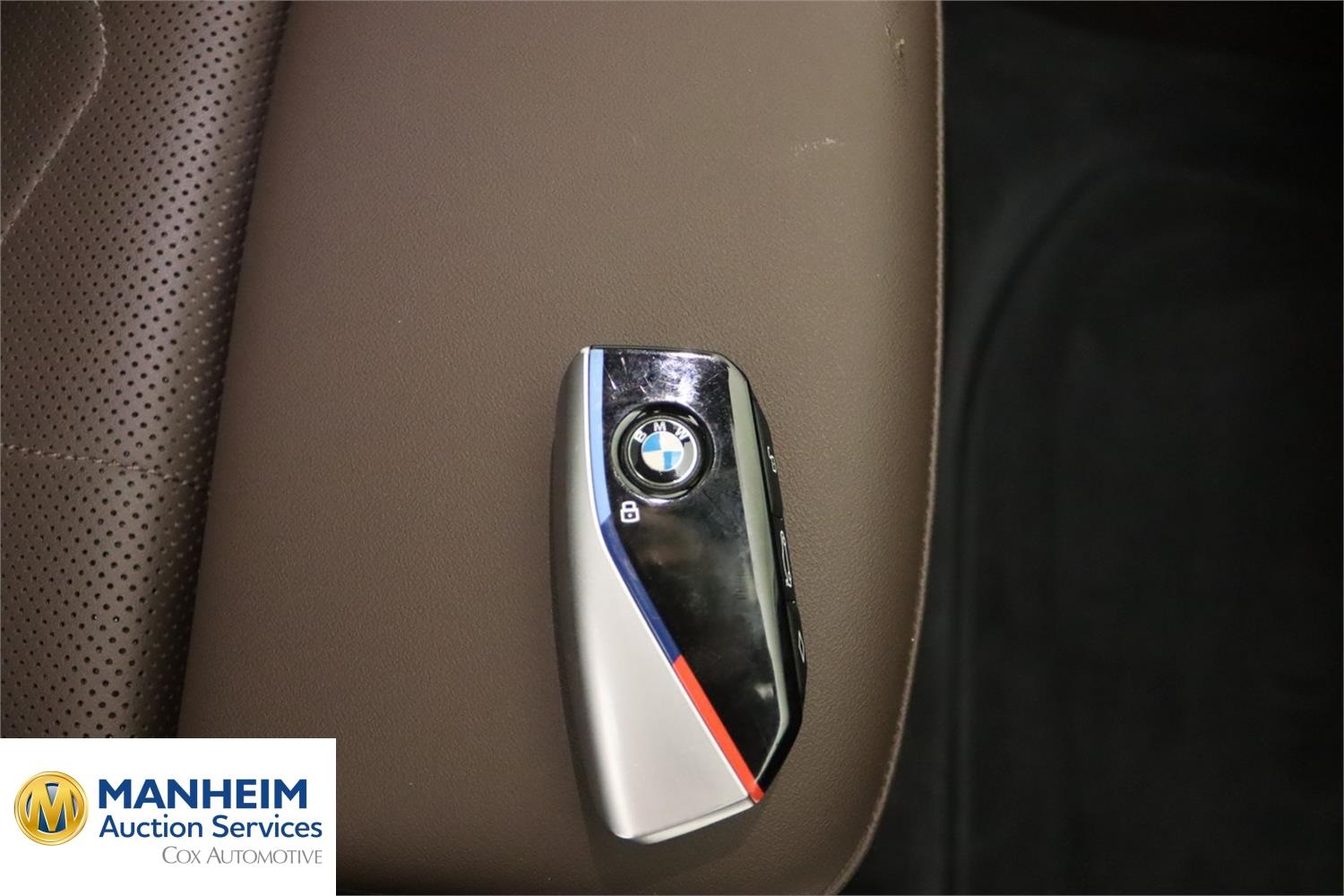 Foto BMW iX1 eDrive20 (U11) 15