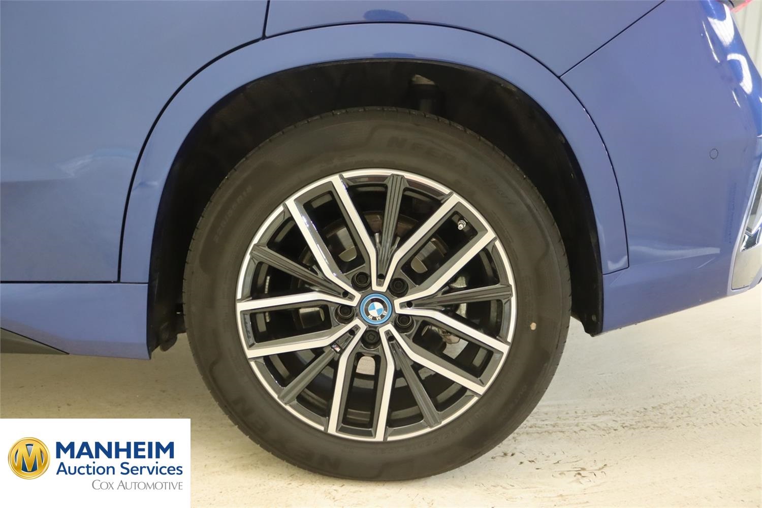 Foto BMW iX1 eDrive20 (U11) 32