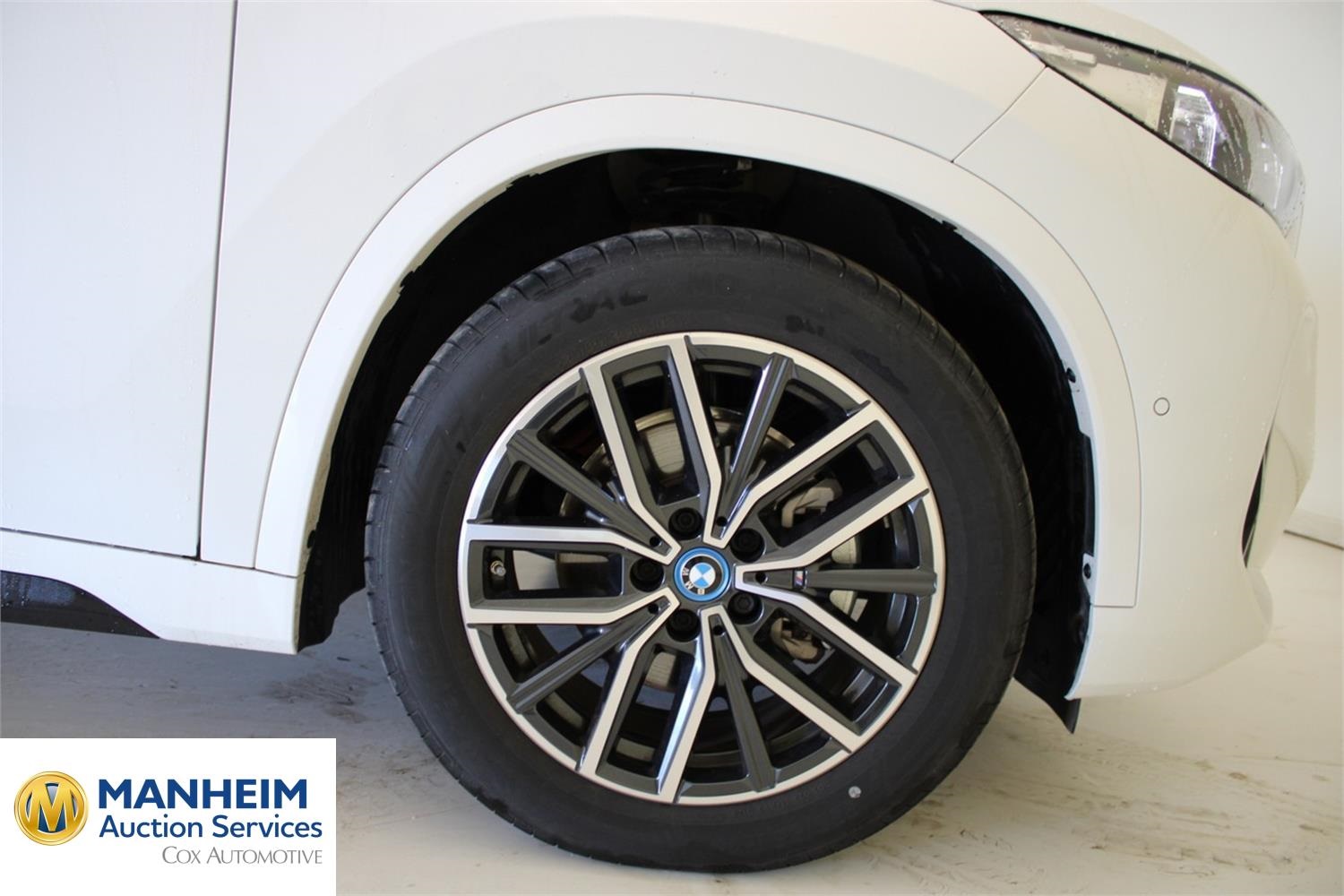 Foto BMW iX1 eDrive20 (U11) 34
