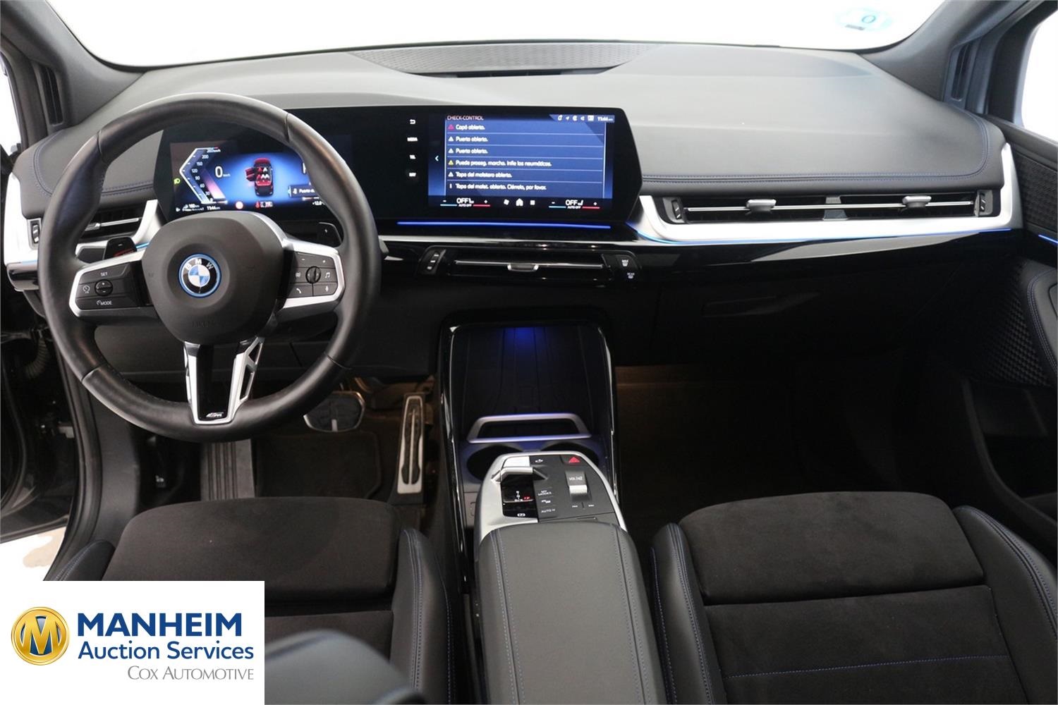 Foto BMW 230e xDrive Active Tourer (U06) 9