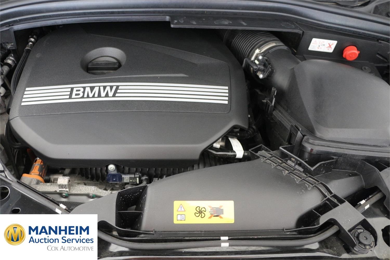 Foto BMW 230e xDrive Active Tourer (U06) 13