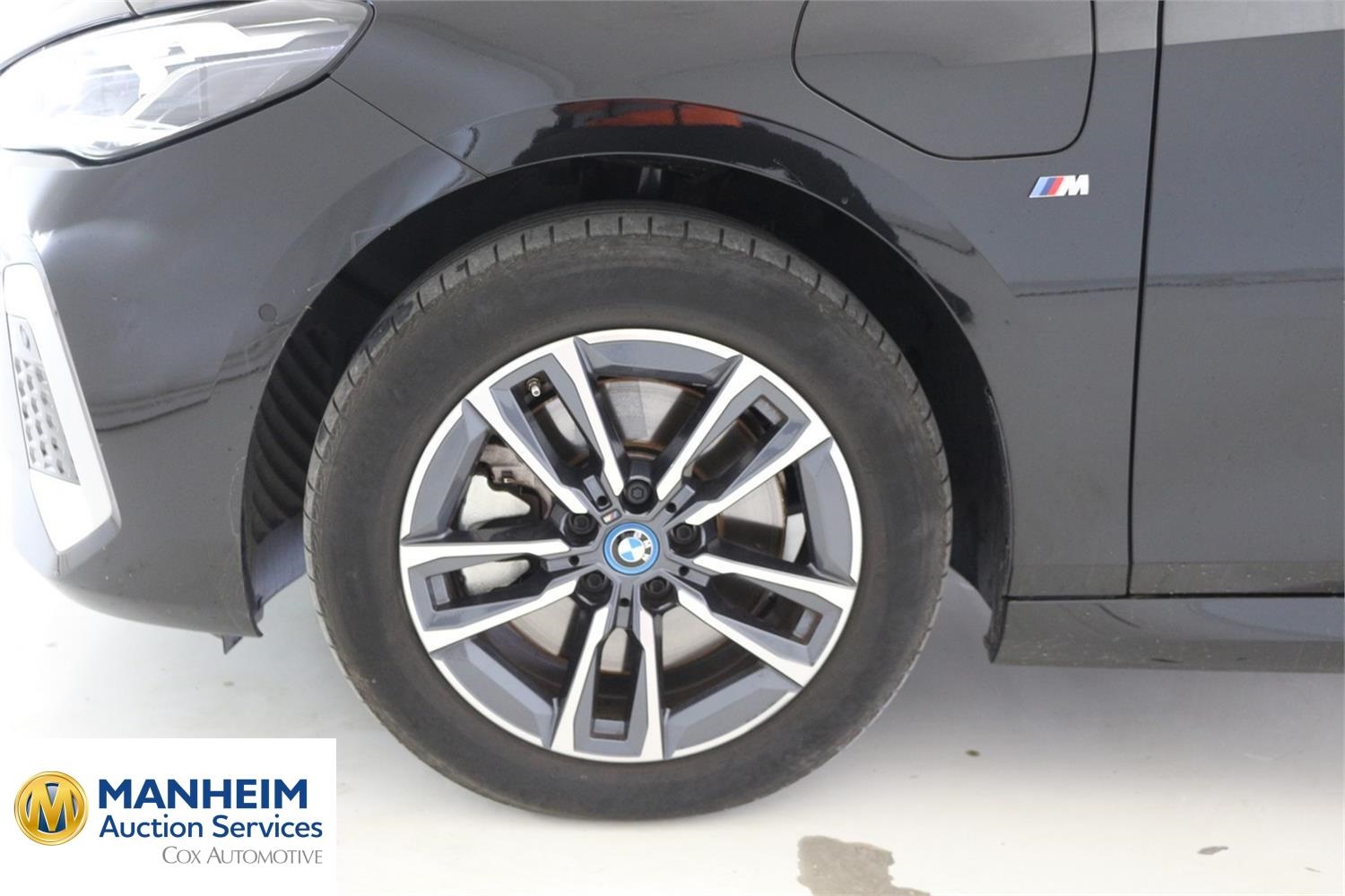 Foto BMW 230e xDrive Active Tourer (U06) 30