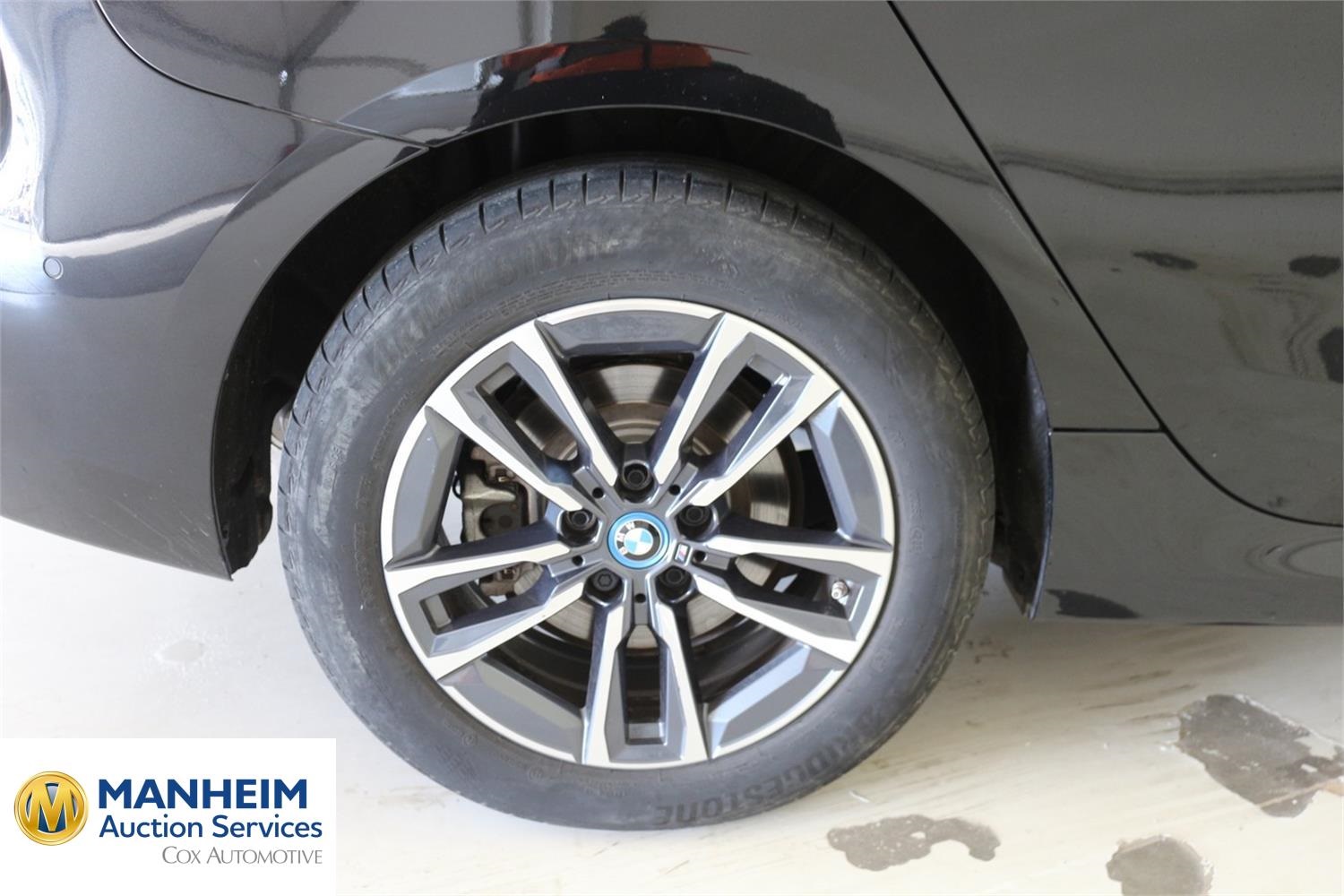 Foto BMW 230e xDrive Active Tourer (U06) 32