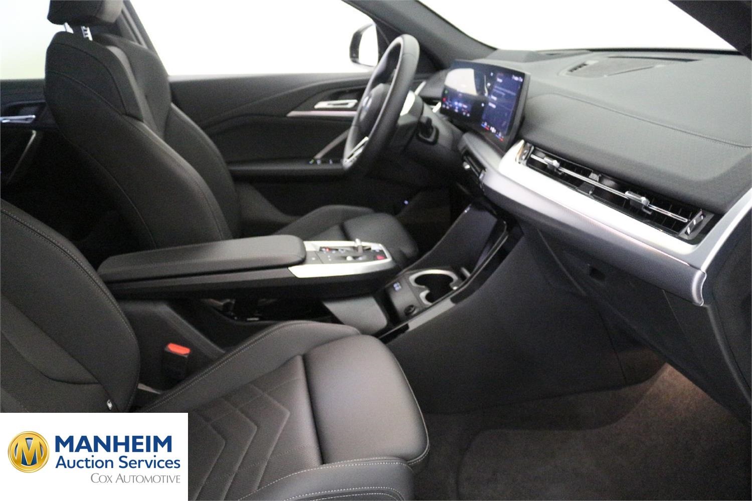 Foto BMW iX2 eDrive20 (U10) 5