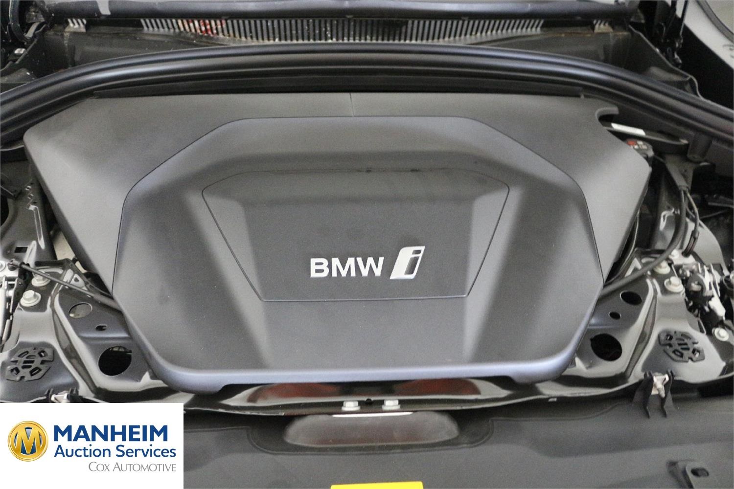 Foto BMW iX2 eDrive20 (U10) 13
