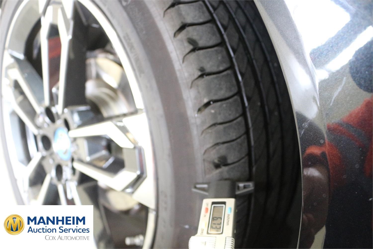 Foto BMW iX2 eDrive20 (U10) 22