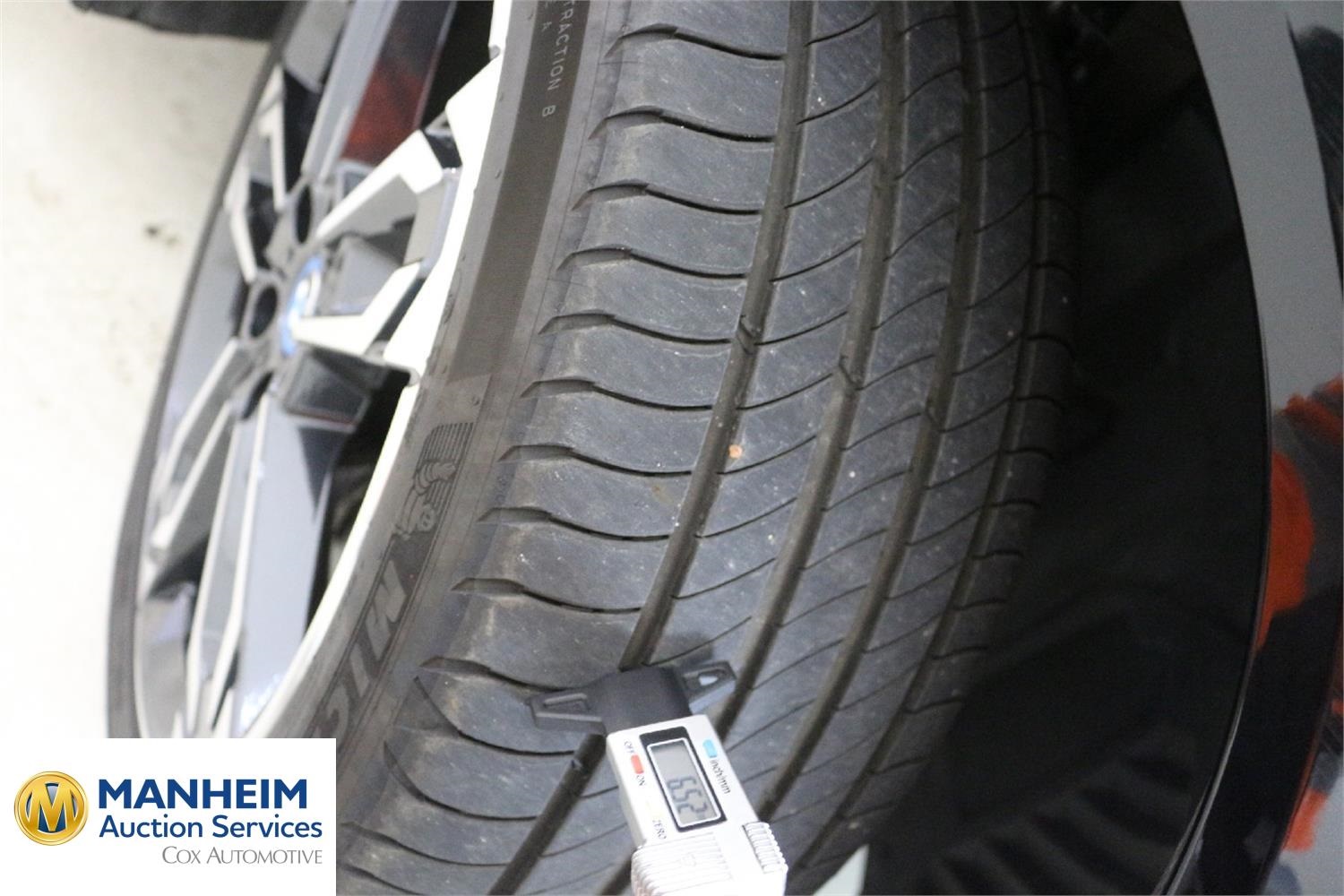 Foto BMW iX2 eDrive20 (U10) 23