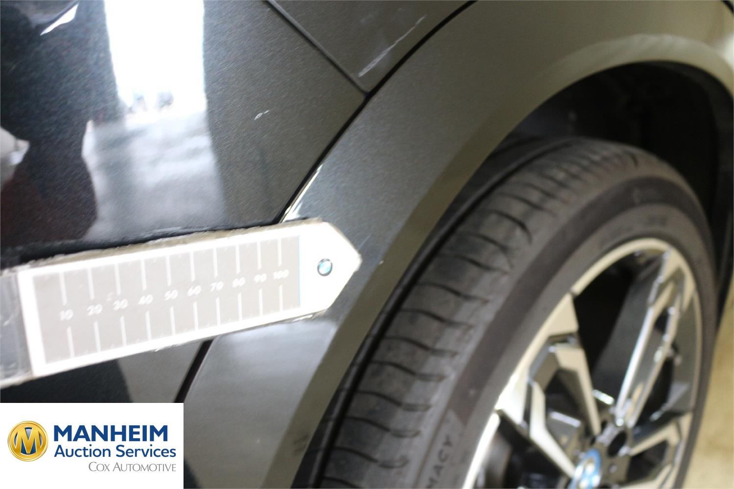 Foto BMW iX2 eDrive20 (U10) 36