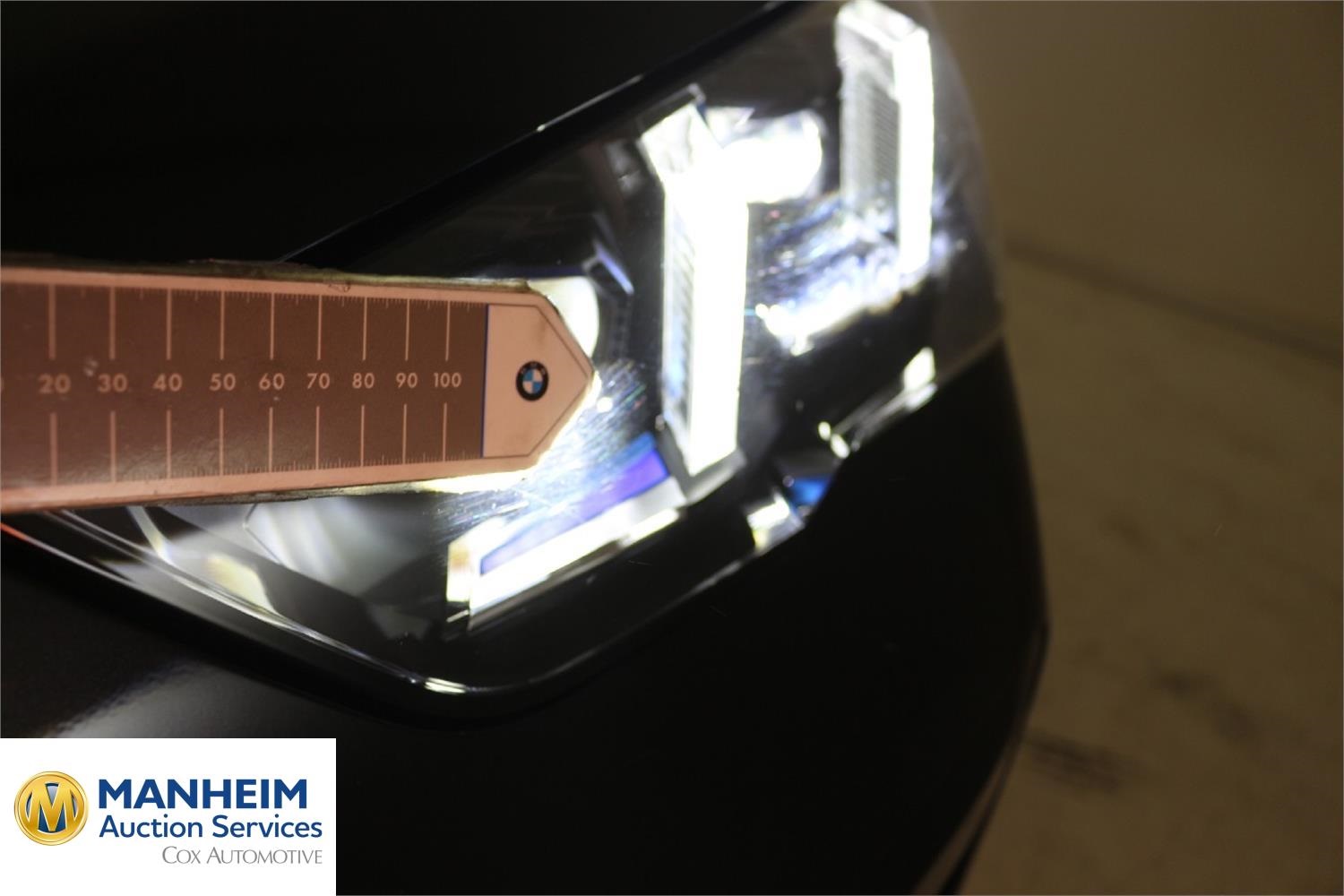 Foto BMW iX2 eDrive20 (U10) 42