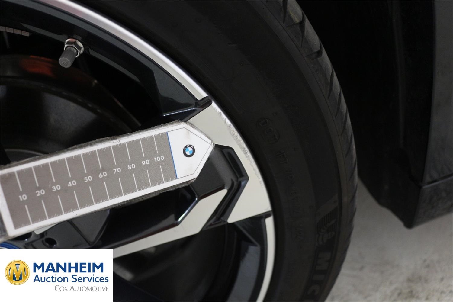 Foto BMW iX2 eDrive20 (U10) 44