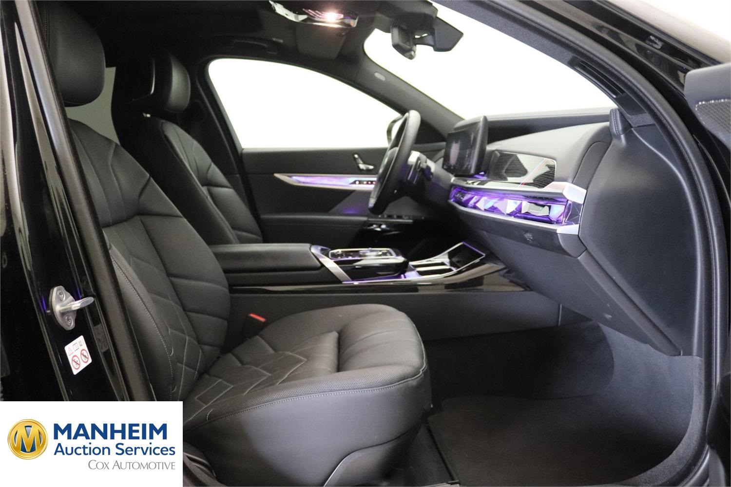 Foto BMW 750e xDrive Berlina (G70) 5
