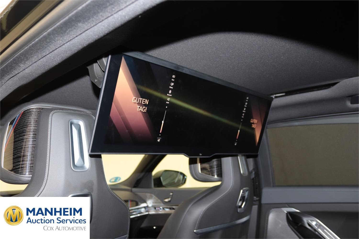 Foto BMW 750e xDrive Berlina (G70) 22