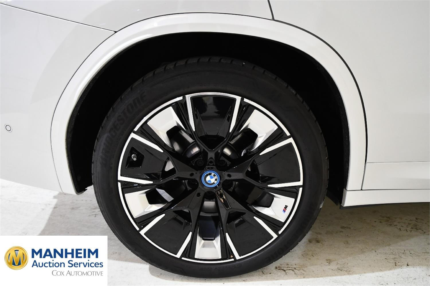 Foto BMW iX3 M Sport (G08) 34
