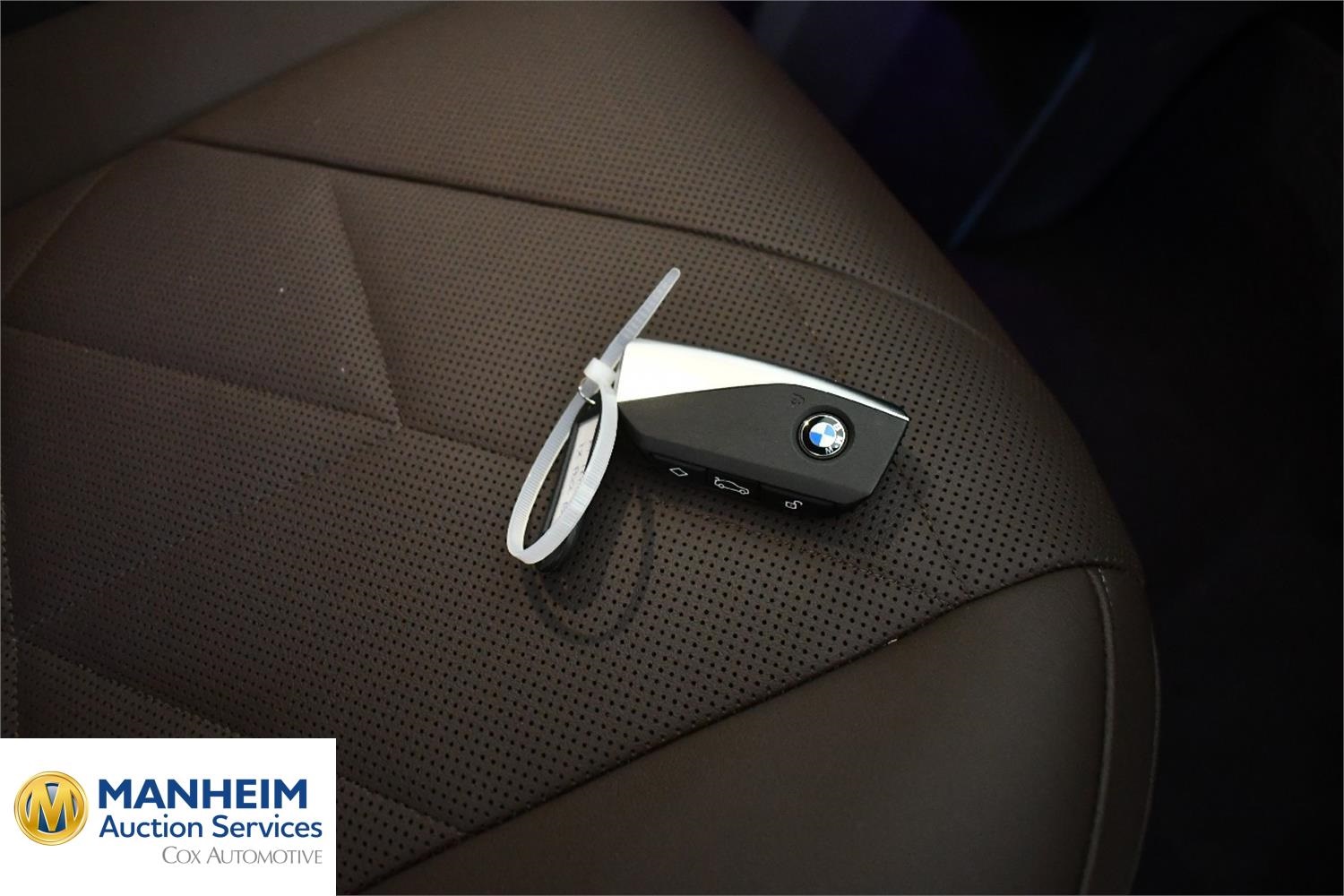 Foto BMW iX xDrive40 (I20) 14