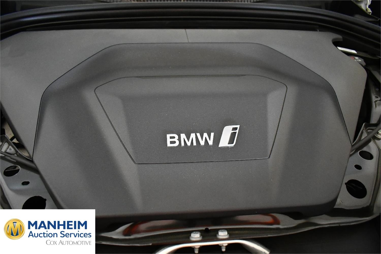 Foto BMW iX1 xDrive30 (U11) 13