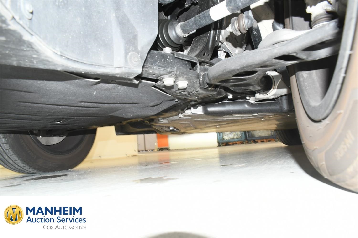 Foto BMW iX1 xDrive30 (U11) 25