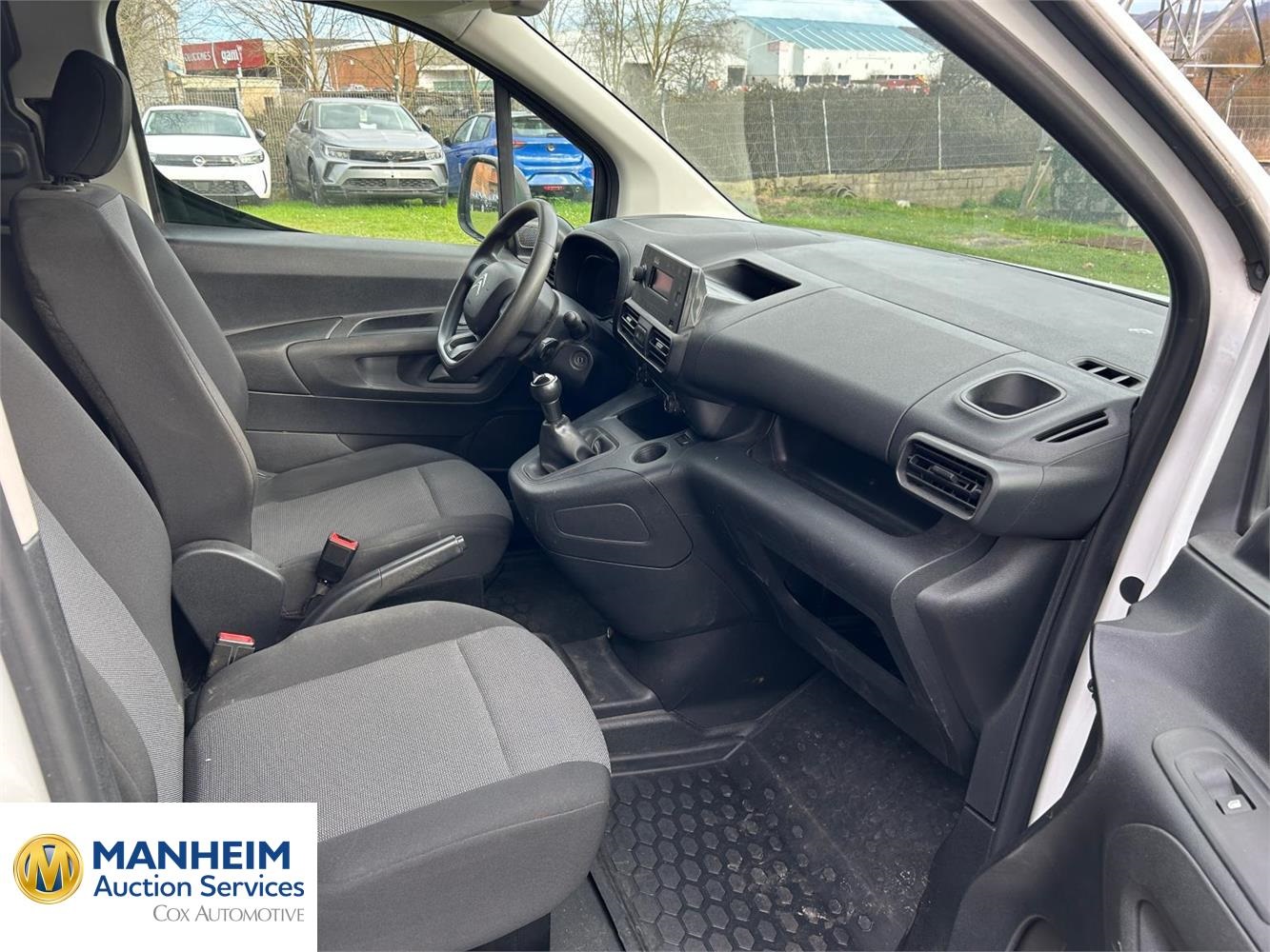 Foto Citroën BERLINGO III VAN 52