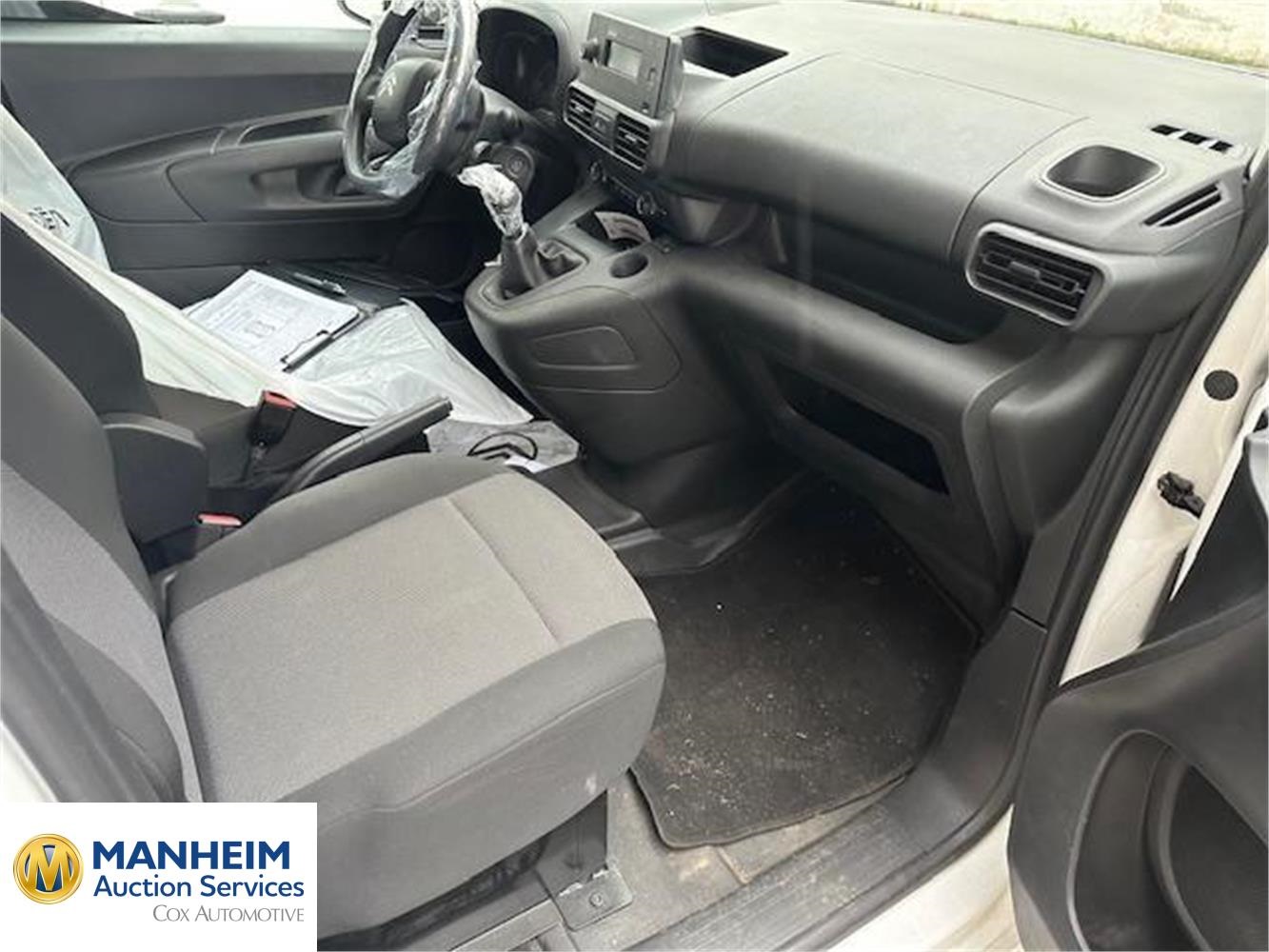 Foto Citroën BERLINGO III VAN 13