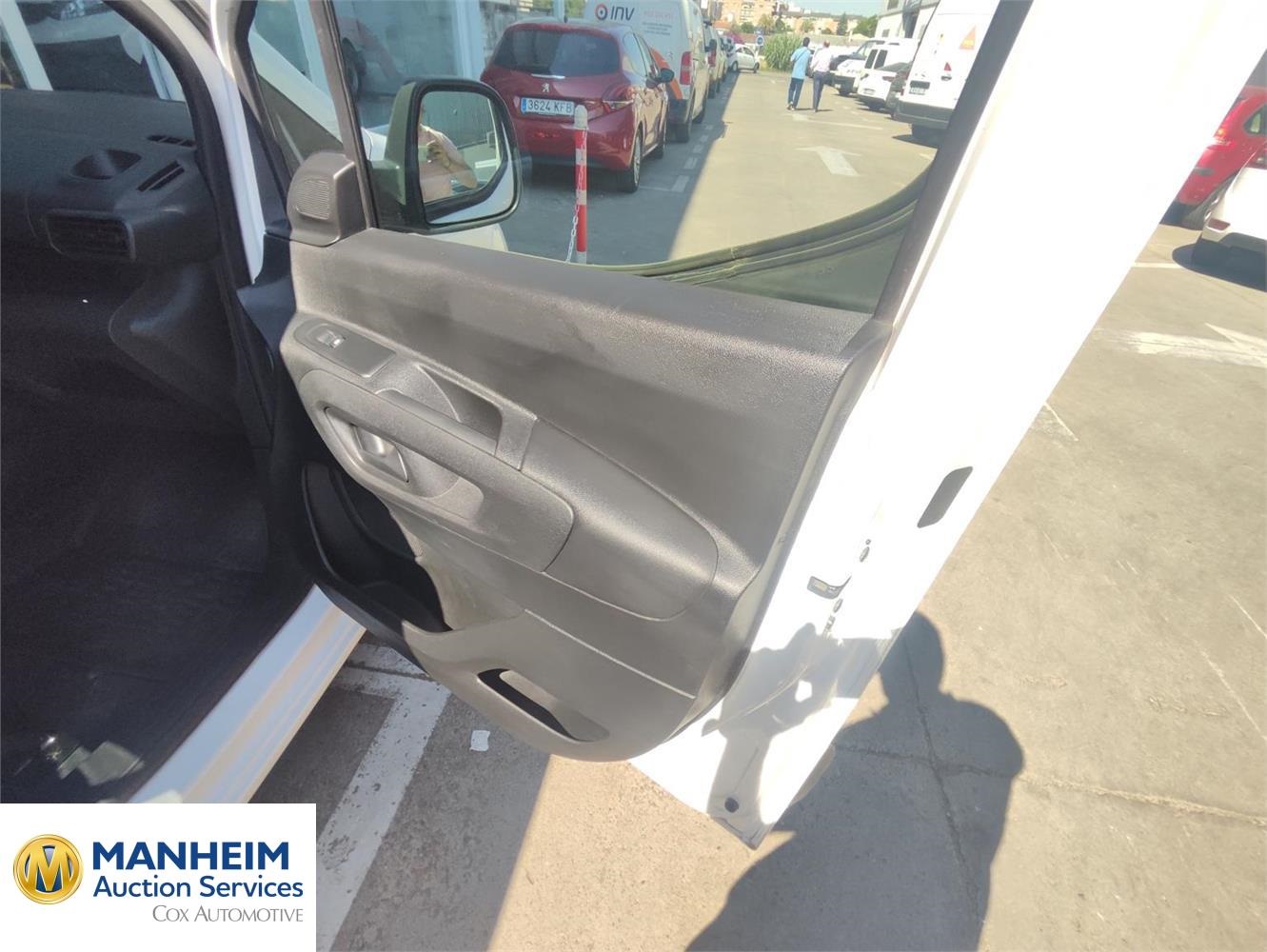 Foto Citroën BERLINGO III VAN 16