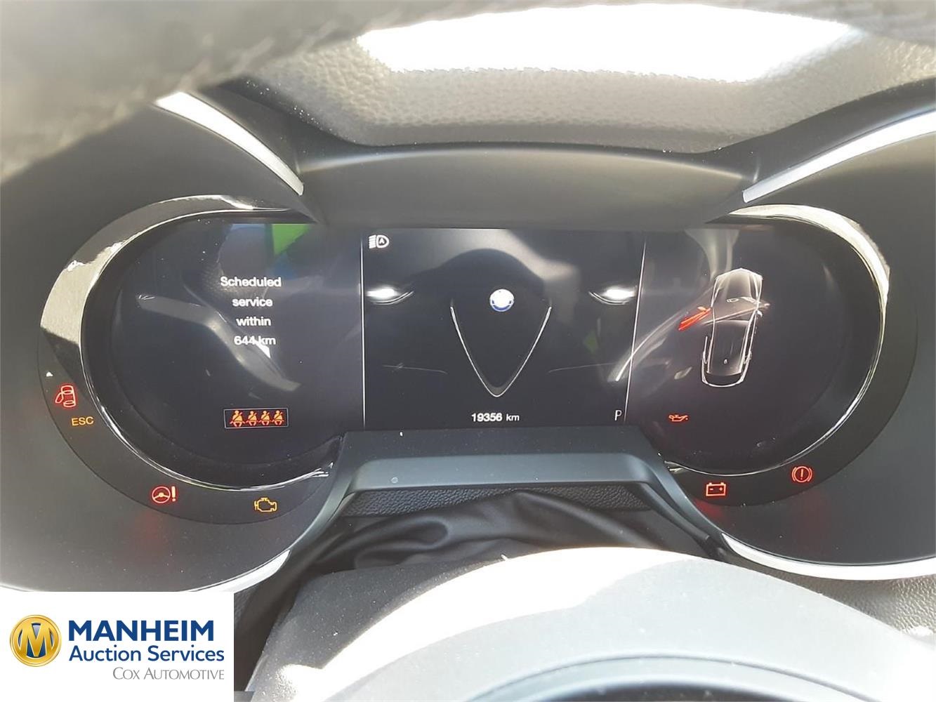 Foto Alfa Romeo Stelvio 8