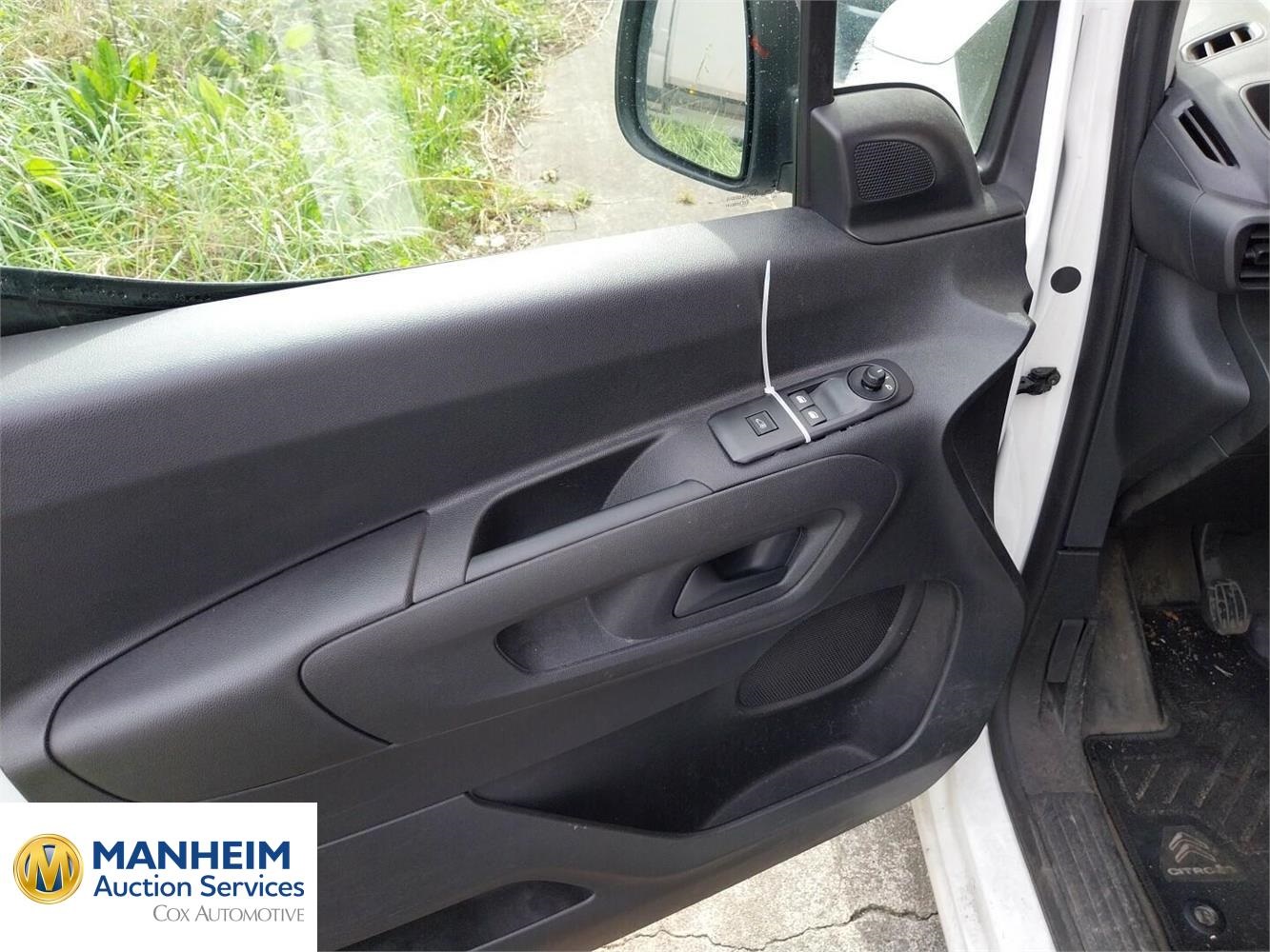 Foto Citroën BERLINGO III VAN 53