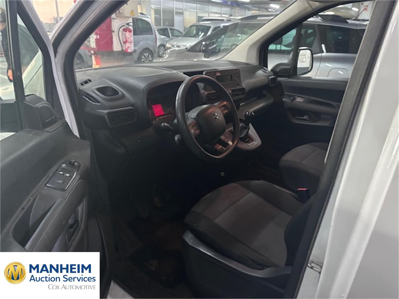 Foto Citroën BERLINGO III VAN 17
