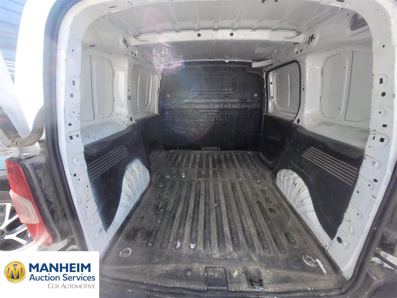Foto Citroën BERLINGO III VAN 10