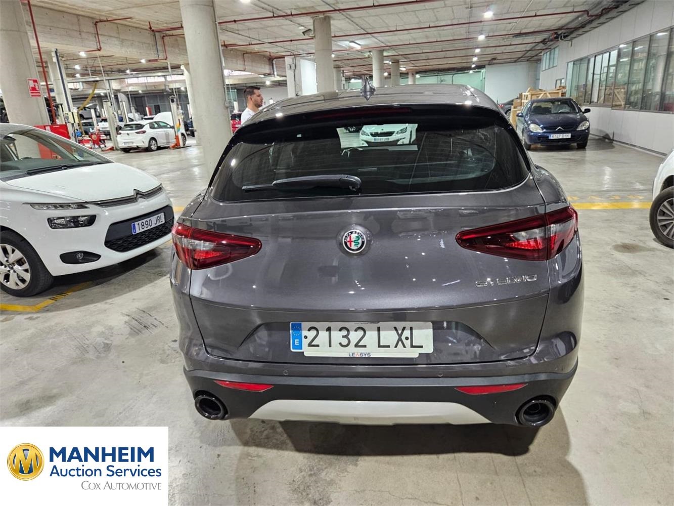 Foto Alfa Romeo Stelvio 24