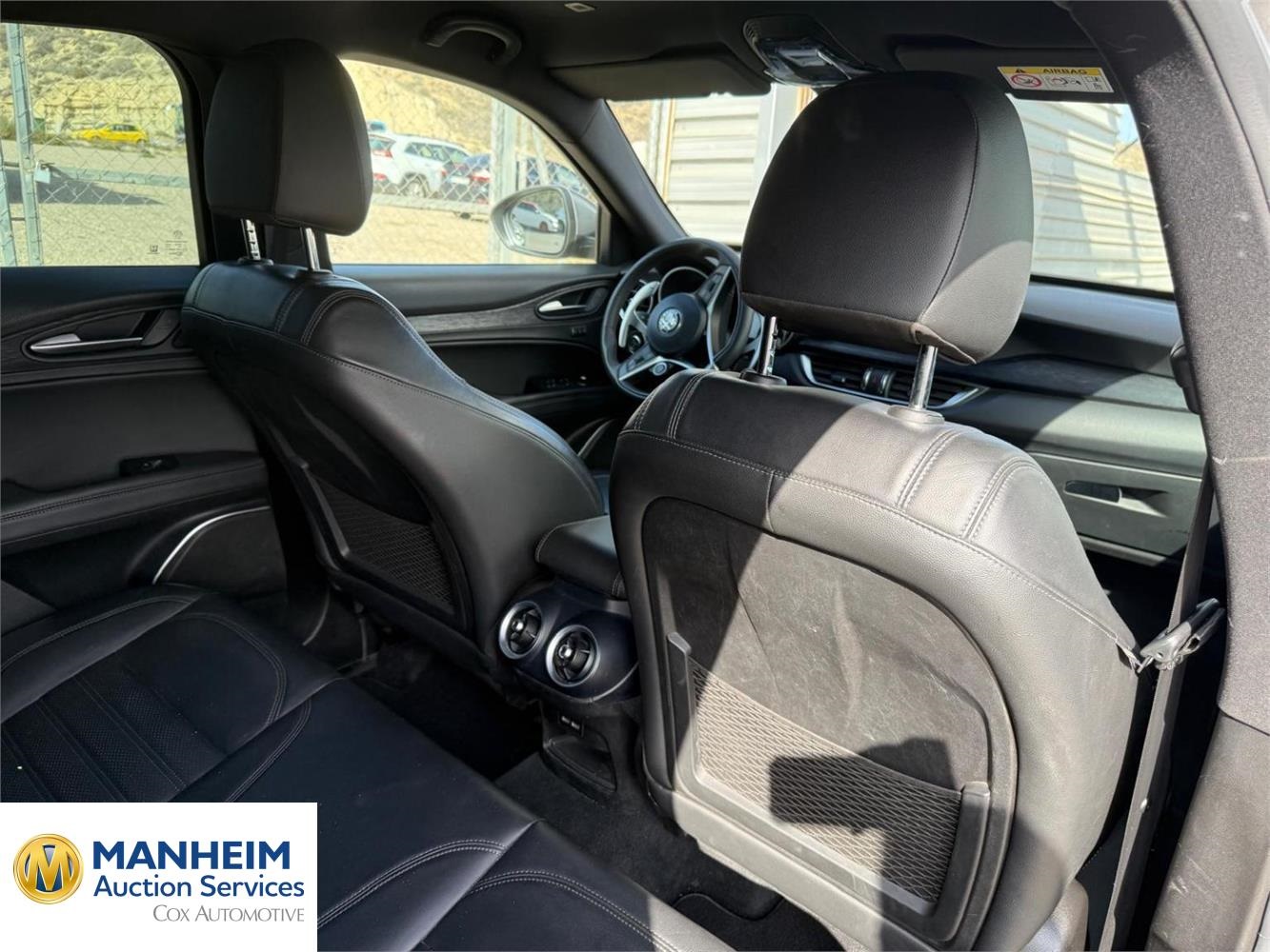 Foto Alfa Romeo Stelvio 35