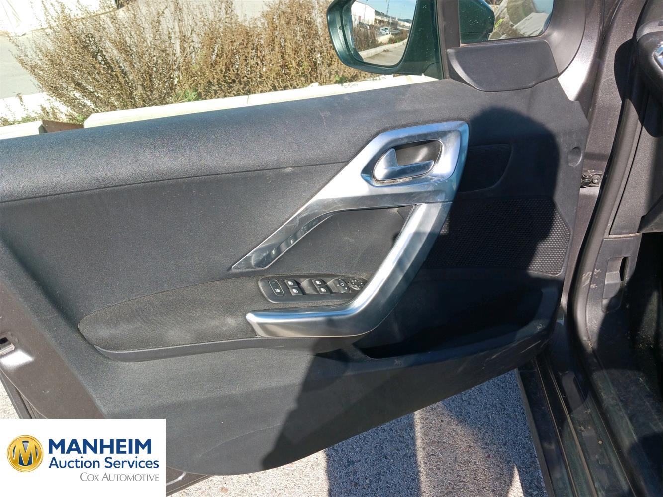 Foto Peugeot 2008 17