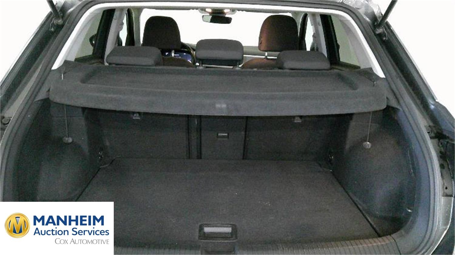 Foto Volkswagen T-Roc 7