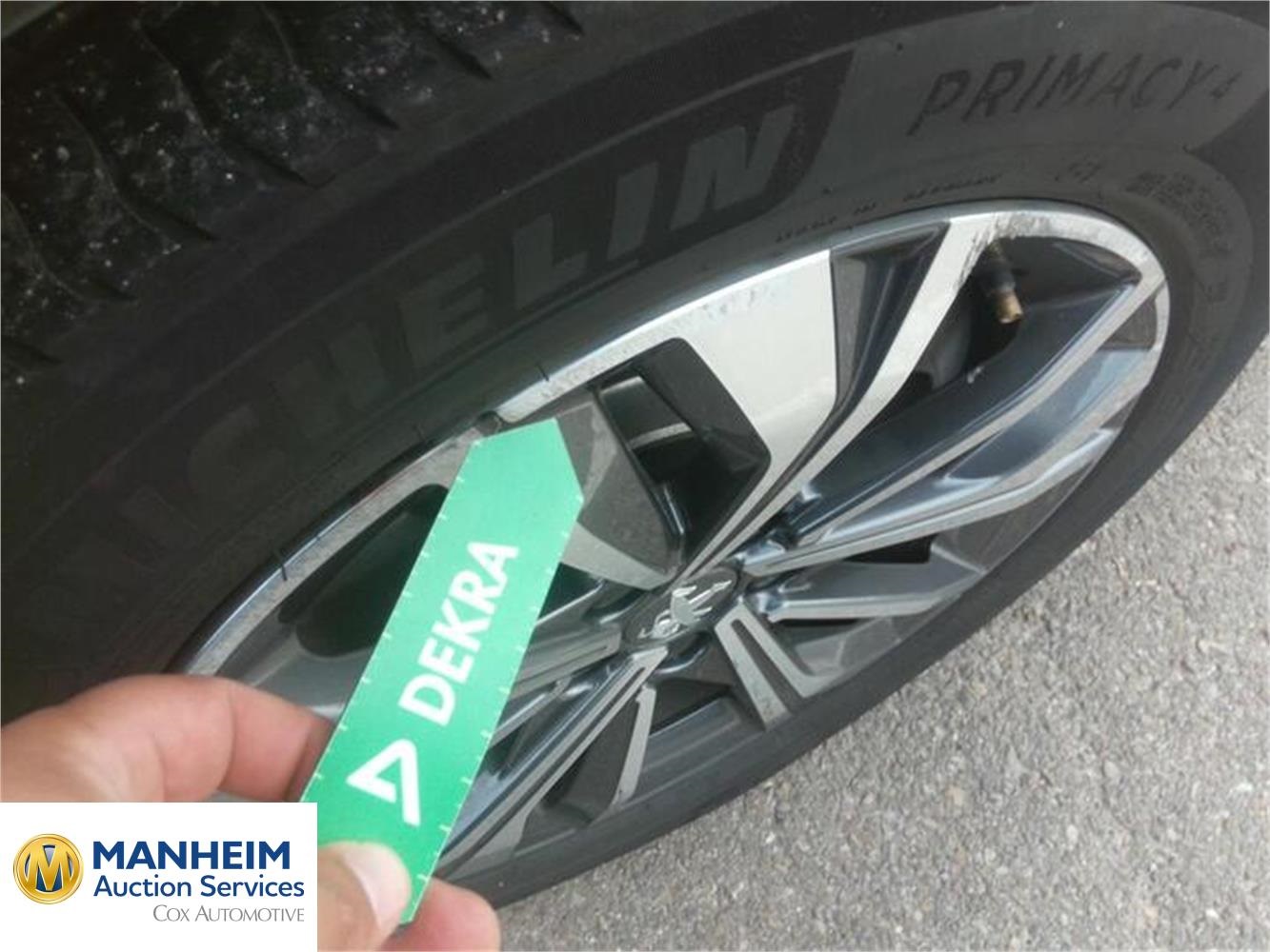Foto Peugeot 508 Hybrid 23