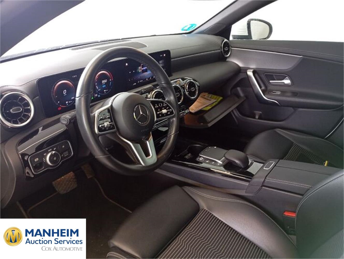 Foto Mercedes Benz CLA 5