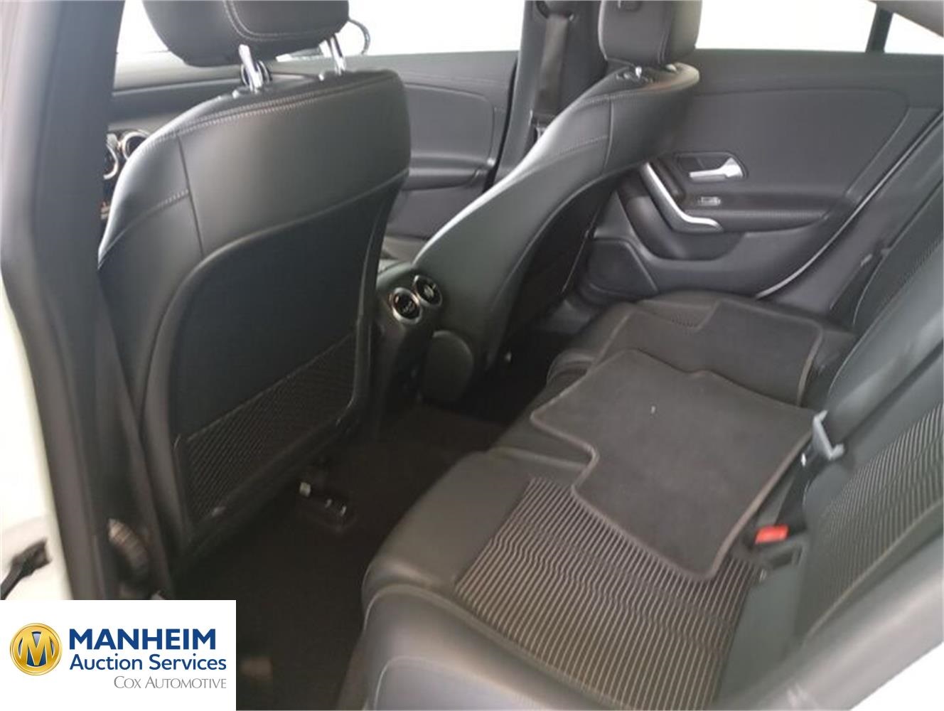 Foto Mercedes Benz CLA 6