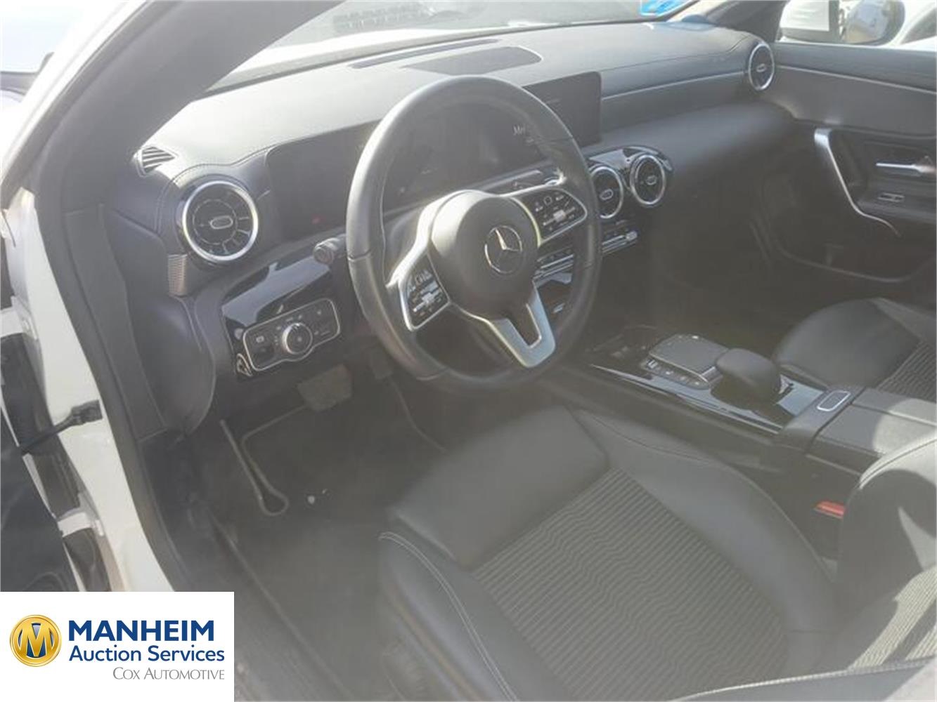 Foto Mercedes Benz CLA 11