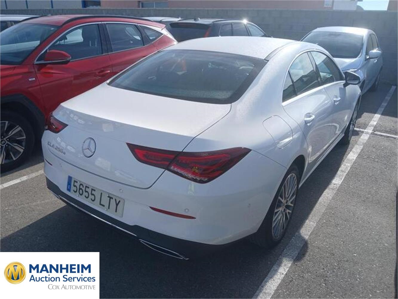 Foto Mercedes Benz CLA 26