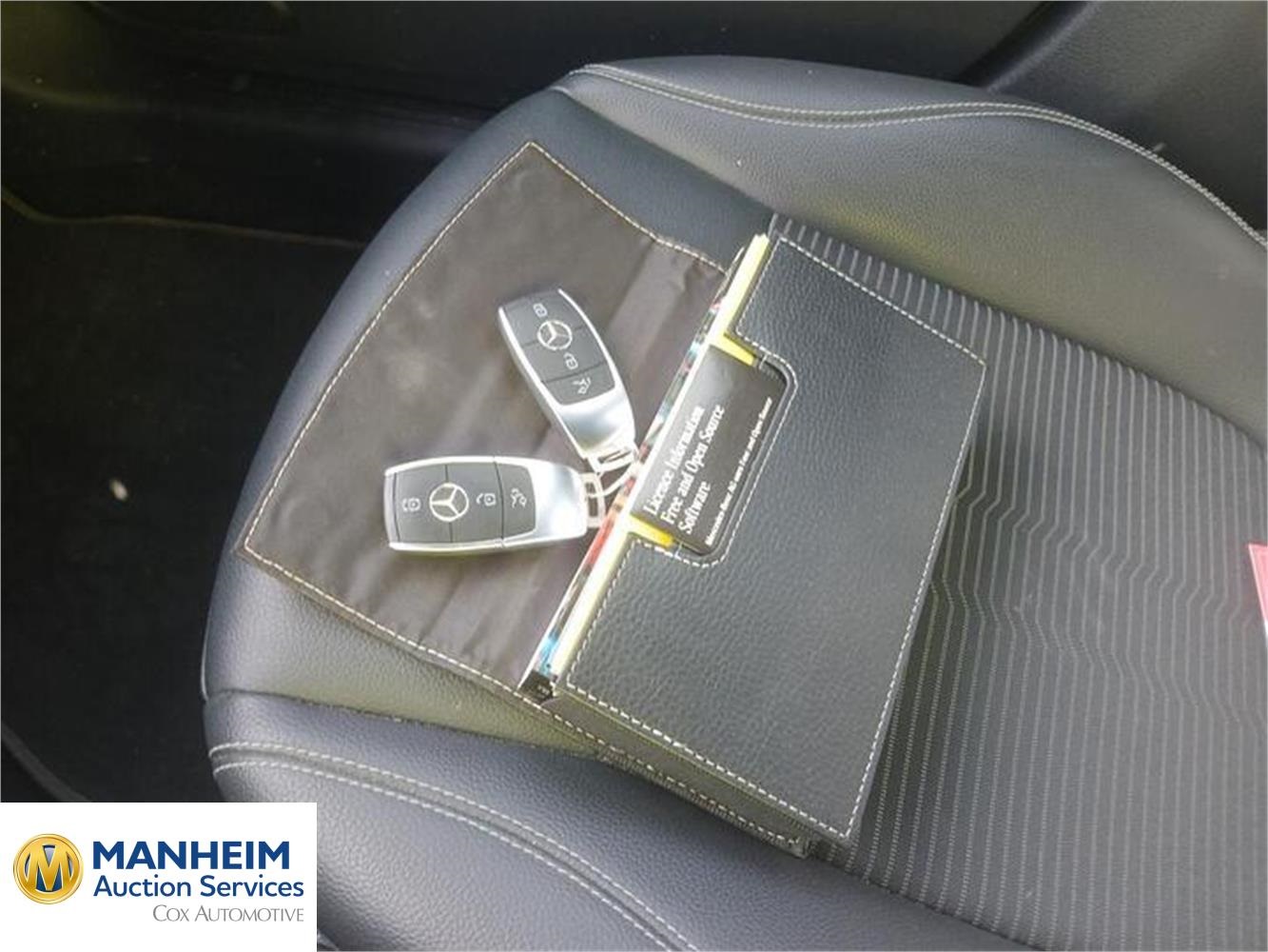 Foto Mercedes Benz CLA 32